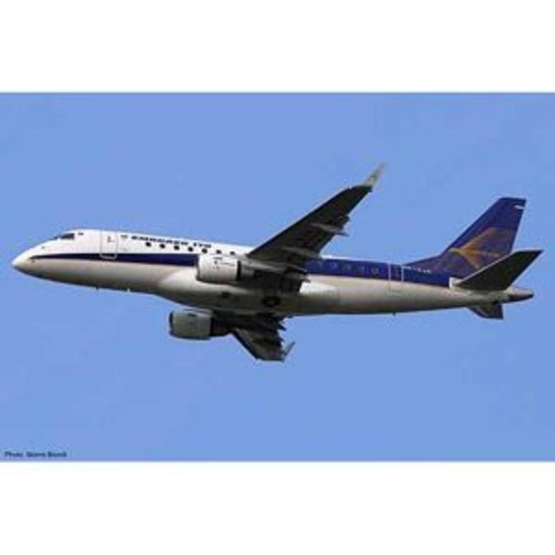 Hasegawa 1/144 Embraer 170 Demonstrator Plastic Model