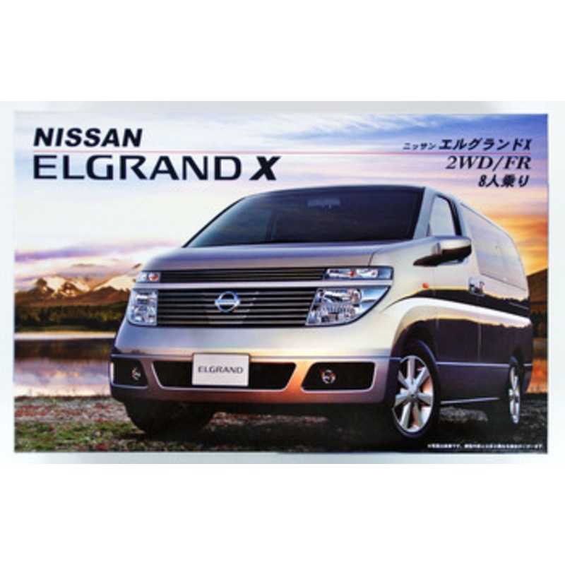Fujimi Inch Up 1/24 Nissan Elgrand X 2WD/FR Plastic Model