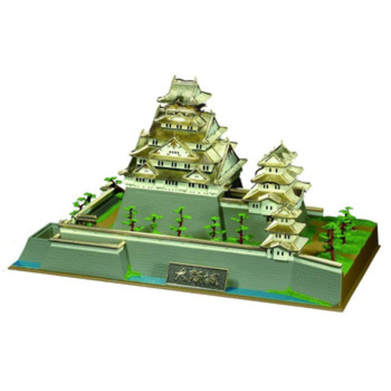 Doyusha DG2 Japanese Osaka Castle DX Gold 1/350 Scale Plastic Model
