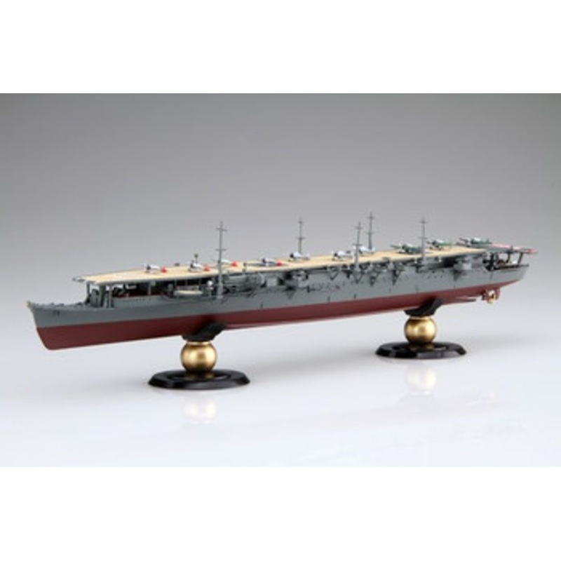 Fujimi 1/700 IJN Aircraft Carrier Shouhou Showa 17 Full-Hull Plastic Model
