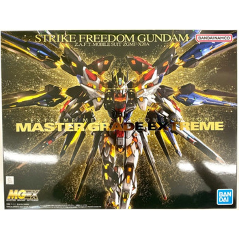 Bandai MGEX Gundam Seed 1/100 Strike Freedom Gundam Plastic Model