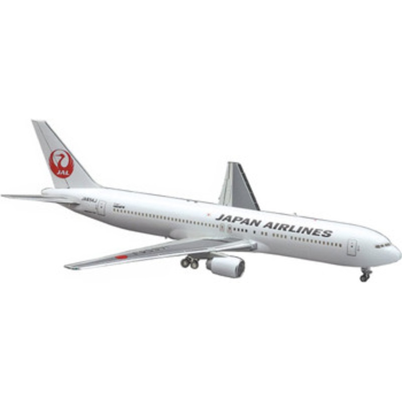 Hasegawa 1/200 Japan Airlines Boeing 767-300ER Plastic Model