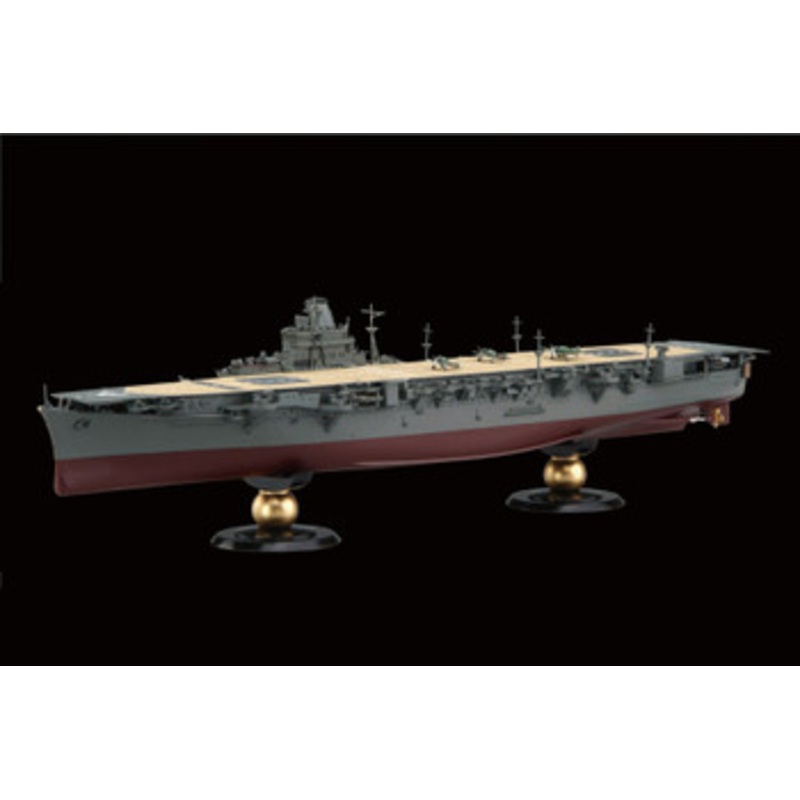 Fujimi 1/700 IJN Aircraft Carrier Junyo Showa 19 Full-Hull Plastic Model