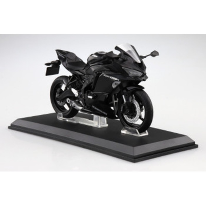 Aoshima SKYNET 1/12 KAWASAKI Ninja ZX-25R (Metallic Spark Black) Finished Model