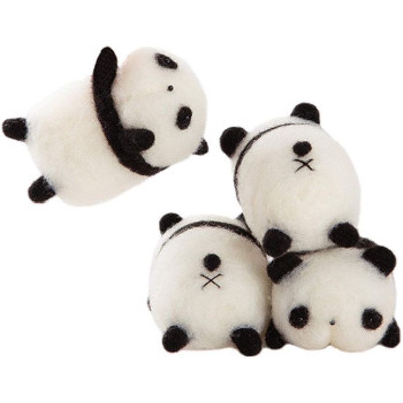 Hamanaka H441-554 Aclaine Felt Wool Mascot Panda Beginner’s Kit