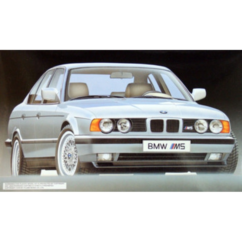 Fujimi Real Sports Car 1/24 BMW M5 Plastic Model